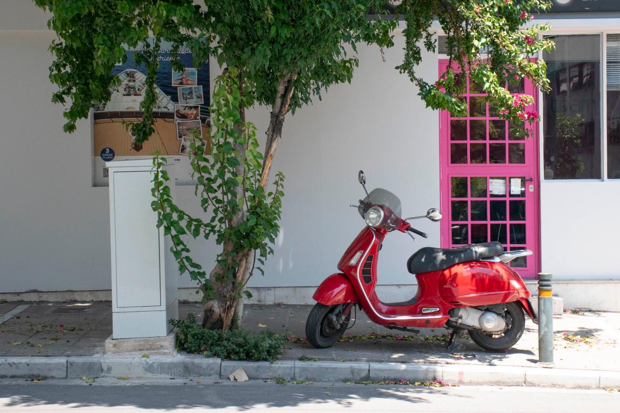 Luxury Apartment In The Heart Of The City - 1Br Athens Exterior photo